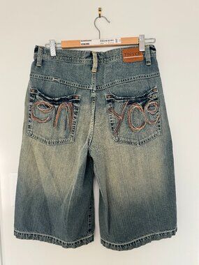 ENYCE Denim Shorts – Size 30 (Classic Streetwear Style)
